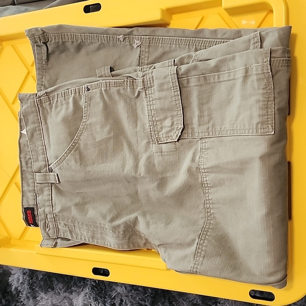 Cargo pants